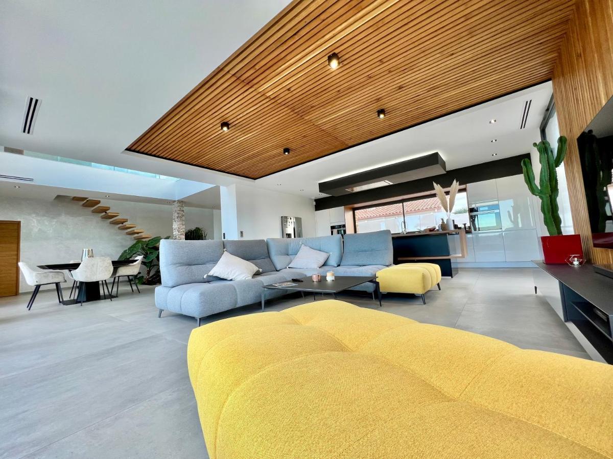 Villa D'Exception Avec Piscine A Debordement - Vue Panoramique Saint-Nazaire  Extérieur photo
